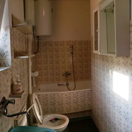 Vedrana Apartment *