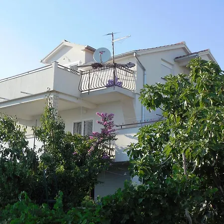 Vedrana Tribunj (Sibenik-Knin)